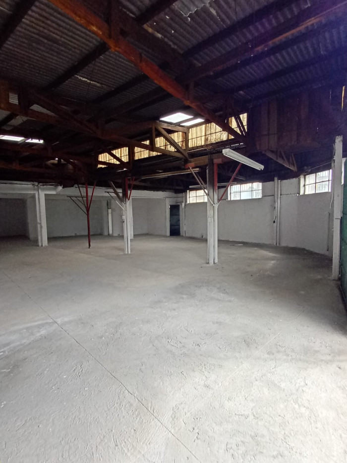 Local Comercial en renta en la Quinta Samayoa zona 7 - Miniatura 9