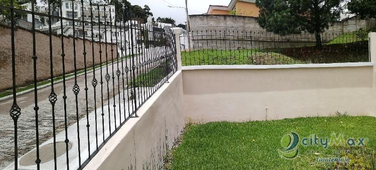 Casa en ¡Venta! en las Cumbres Zona 16 - Miniatura 17