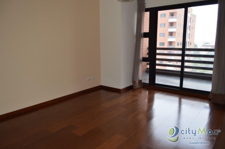 Apartamento en Venta en la Zona 10 Guatemala - Image 3
