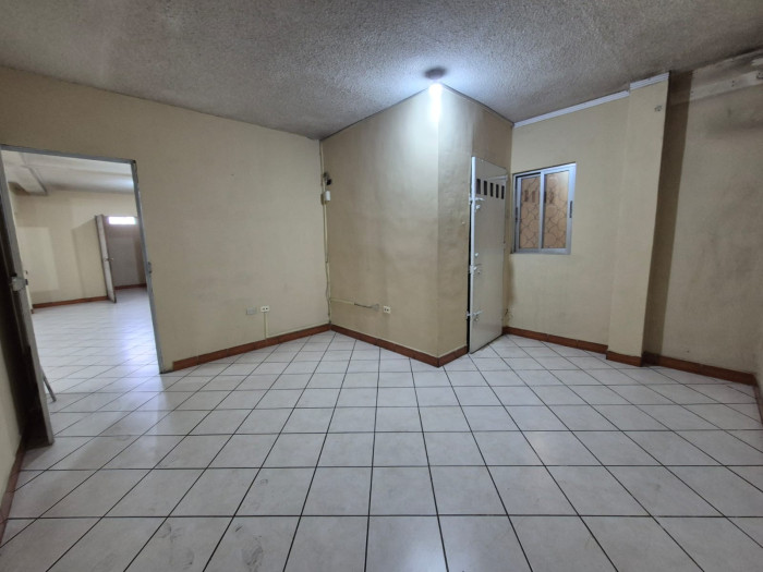 Edificio Comercial en Venta en Zona 7, Ciudad de Guatemala - Miniatura 7