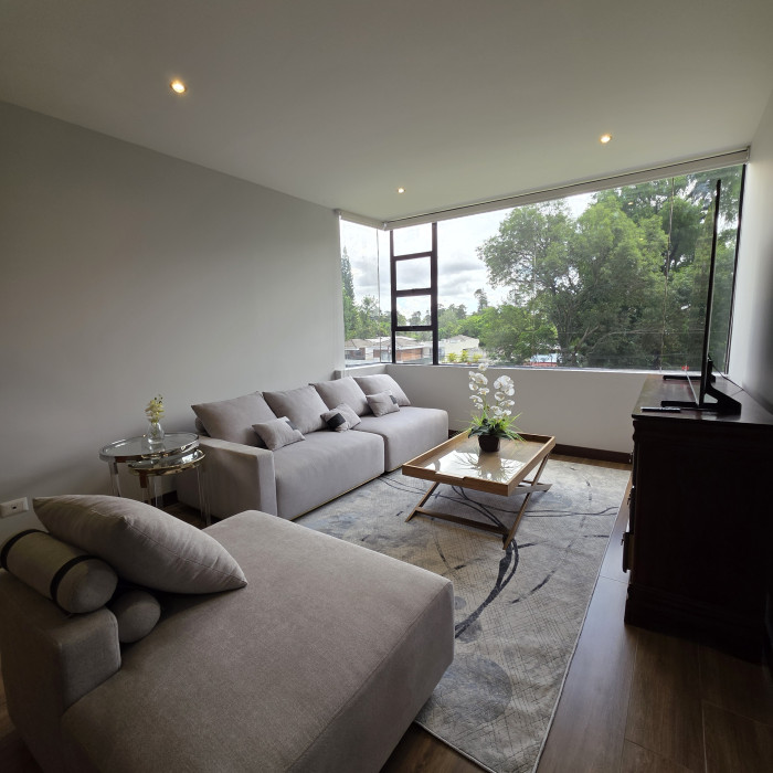 Apartamento en venta en Exclusiva Oakland Zona 10 - Miniatura 2