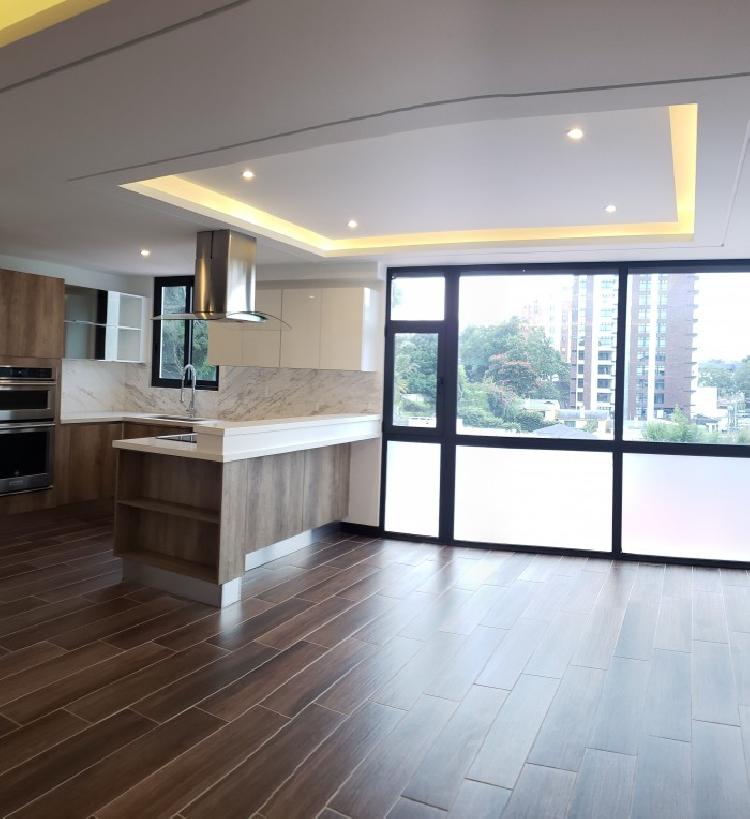 Vendo Apartamento con 169.60m2 en Zona 15 - Miniatura 7
