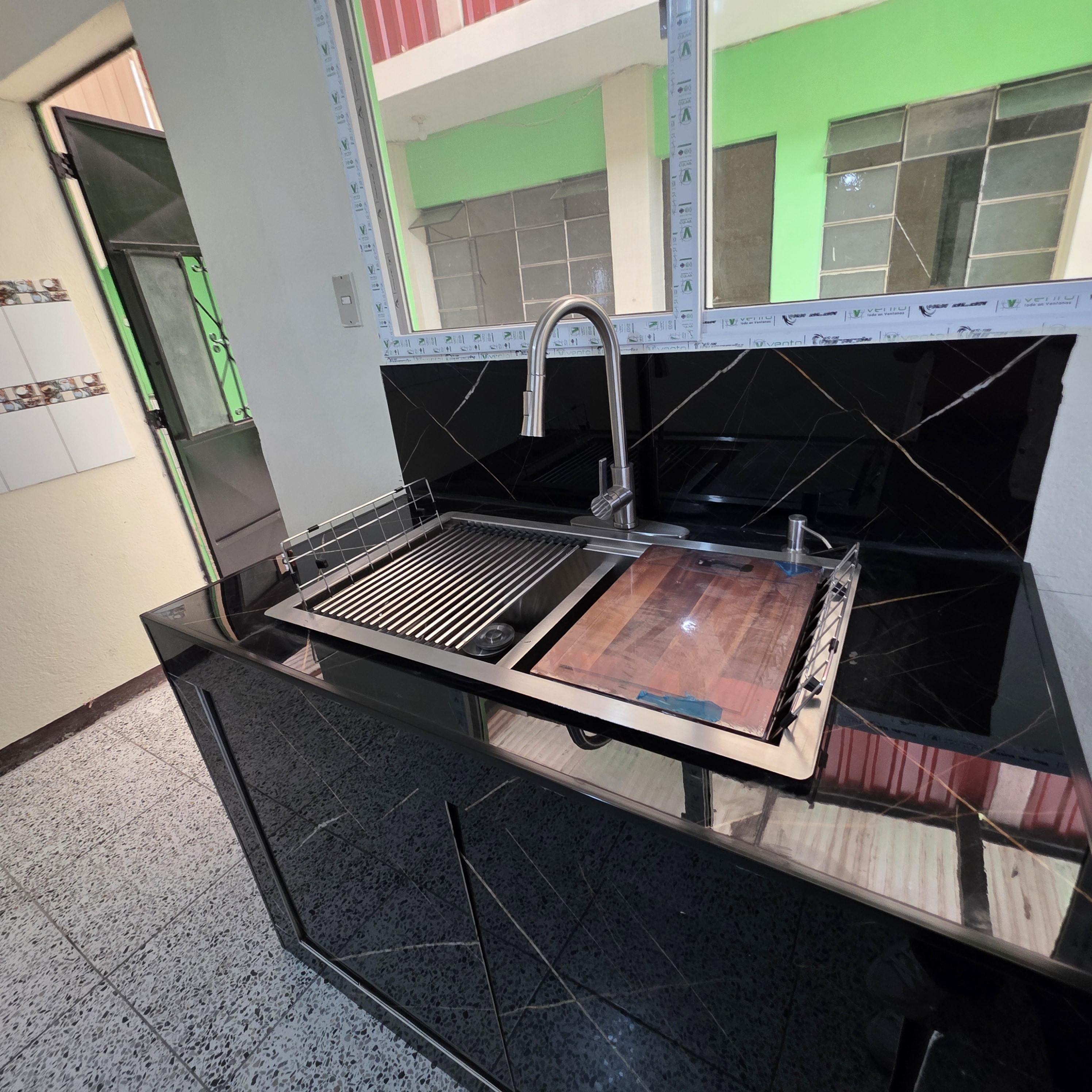 Casa de 1 nivel en Renta Barrio San Antonio zona 6 - Miniatura 2