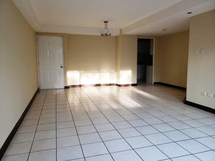 ZONA 16. RENTO APARTAMENTO EN VILLAS DE SAN ISIDRO — foto 3