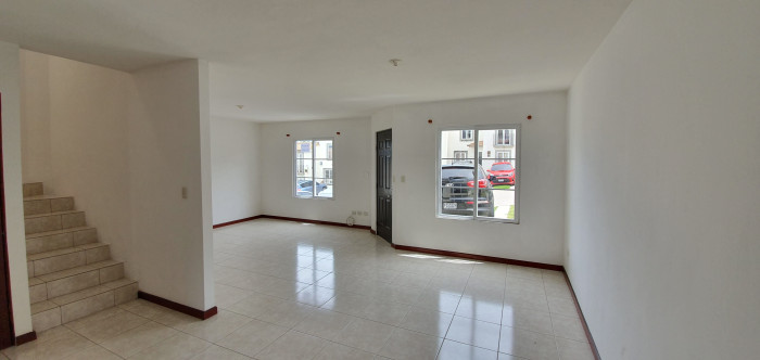Casa en Venta en Villa Capri Carretera a el Salvador — foto 2