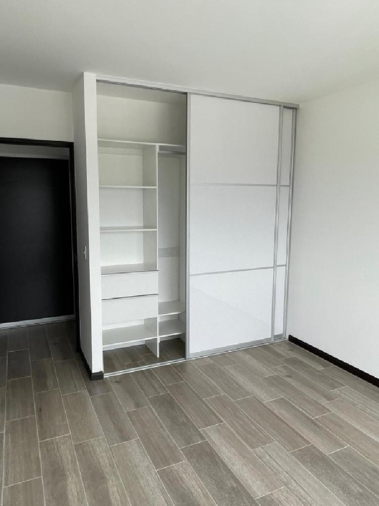 APARTAMENTO EN RENTA EN SEGHERIA, ZONA 14 LA VILLA — foto 2
