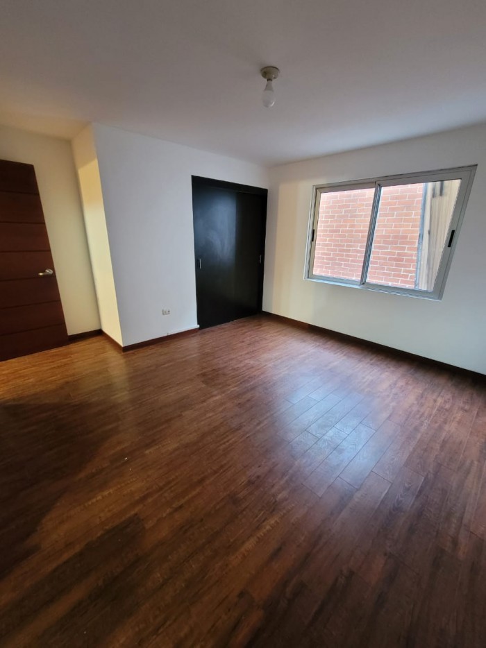 Apartamento en ALQUILER z. 10 - Image 3