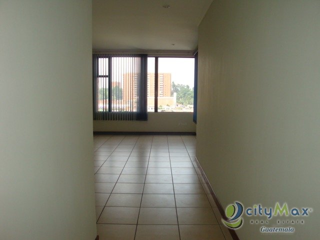 Apartamento en renta en zona 10 - Miniatura 6