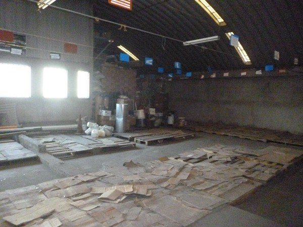 ofibodega en renta ubicada en calle de alto trafico Z.9