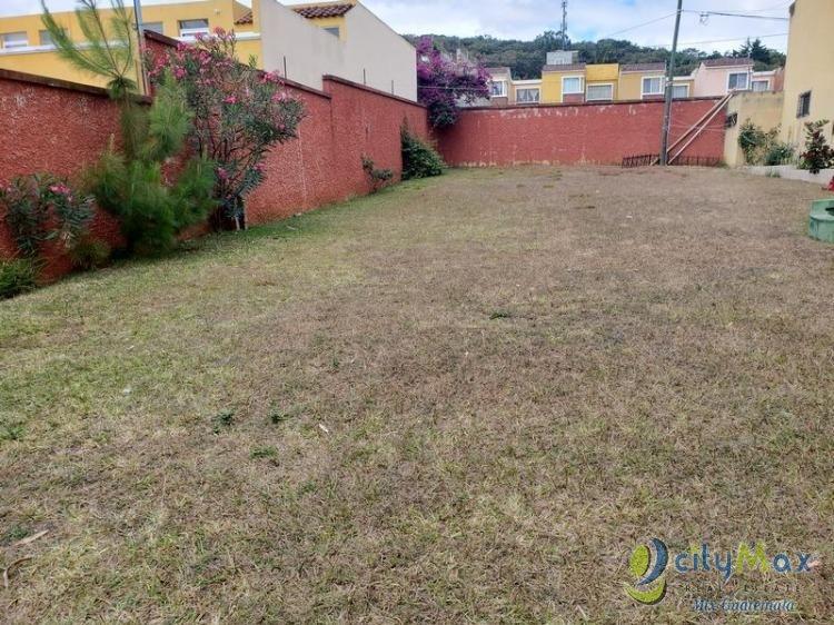 Casa en Venta San Cristobal, Guatemala. De esquina - Miniatura 12
