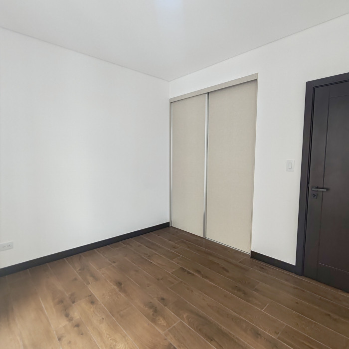 Apartamento en renta en Lirios de Cayala zona 16 - Miniatura 8