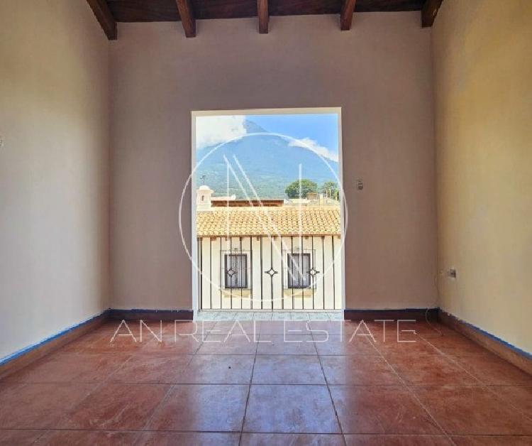 CASA EN VENTA EN ANTIGUA GUATEMALA — foto 2