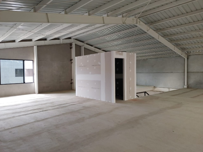 Bodega en venta, Zona Industrial Uno, km. 15 CAES. - 8