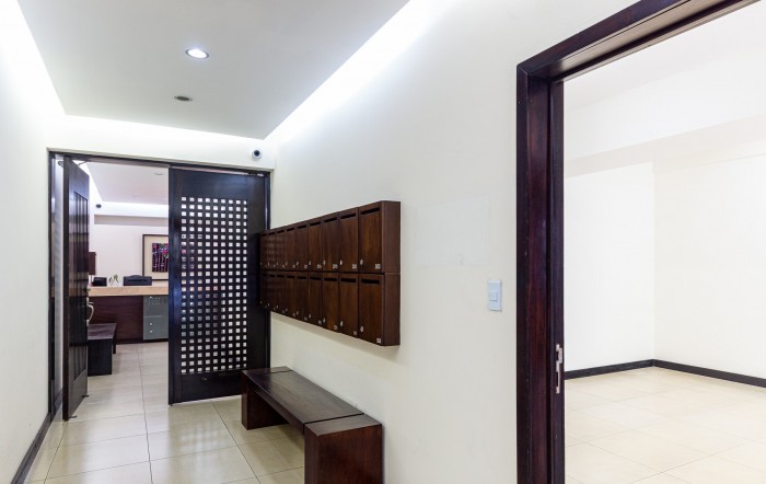 Rento local comercial en zona 14 — foto 5