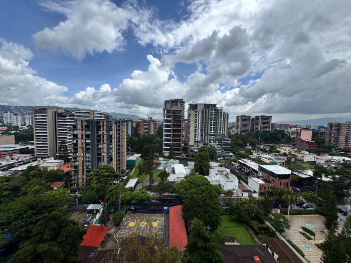 Apartamento amueblado en Alquiler en Zona 10 Guatemala - Miniatura 7
