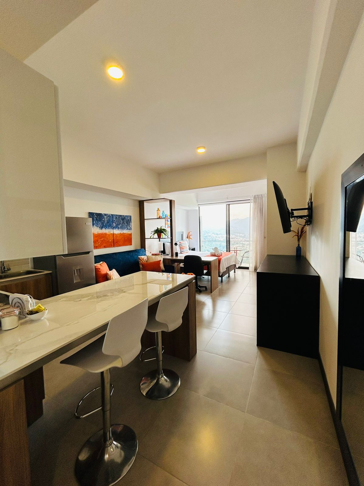 Apartamento amueblado en venta en zona 13 ideal Airbnb — foto 2