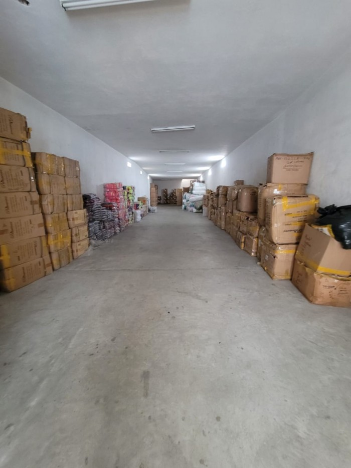 Edificio de Bodegas en RENTA Y VENTA, sobre la bolívar - 3