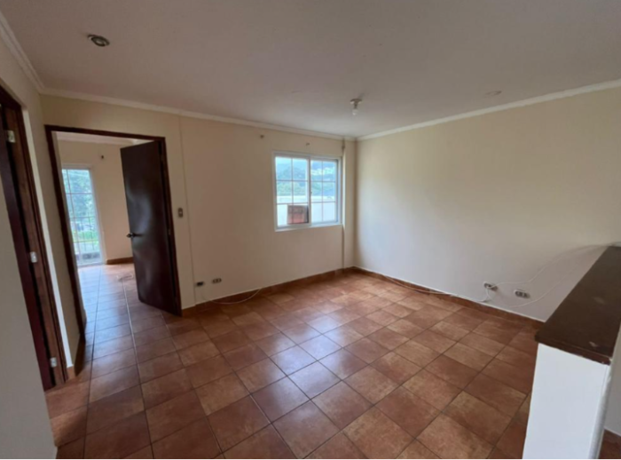 Casa en Venta en Carretera a El Salvador! - Miniatura 15