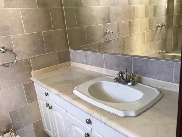 Apartamento de lujo en renta en Zona 14 Guatemala - Image 2