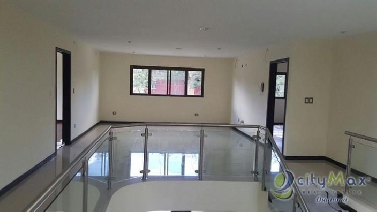 VENTA DE MODERNA CASA EN SAN ISIDRO ZONA 16 - Image 4