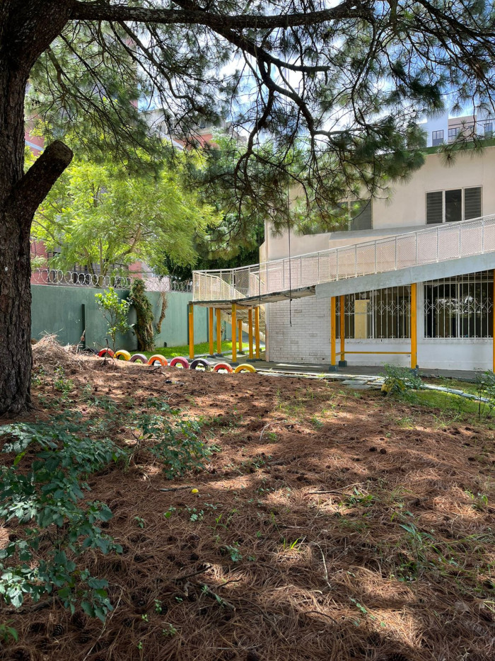 Casa en renta (para uso comerical), en VH I zona 15 - 20