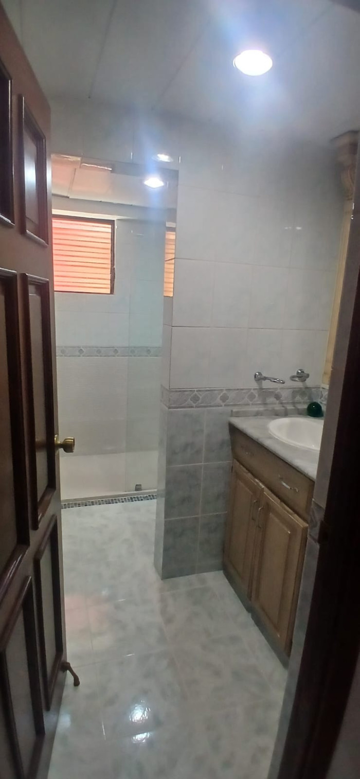Apartamento Amueblado en Alquiler en Evaristo Morales - 8