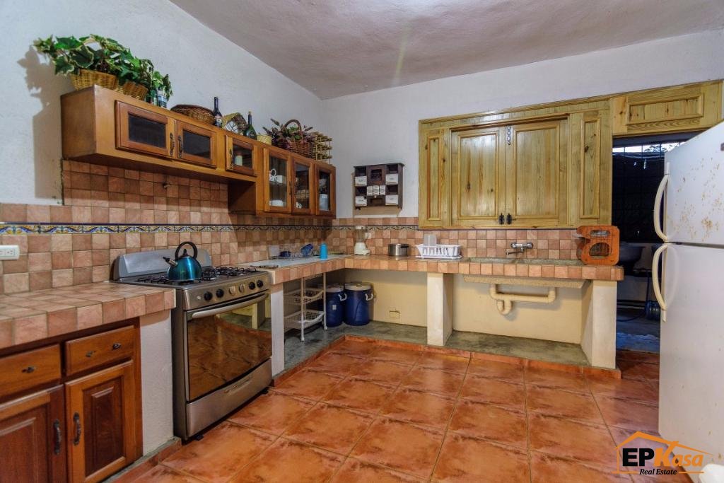Casa amueblada de venta en las montañas de Constanza - 11