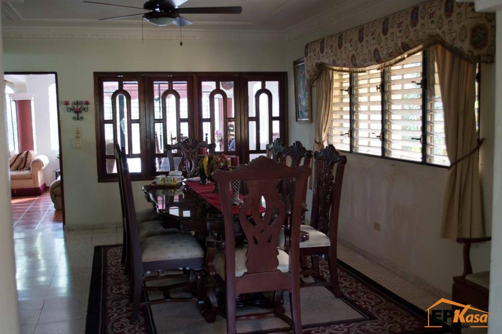 Hermosa casa de venta con mucho terreno, Las Damas II — foto 7