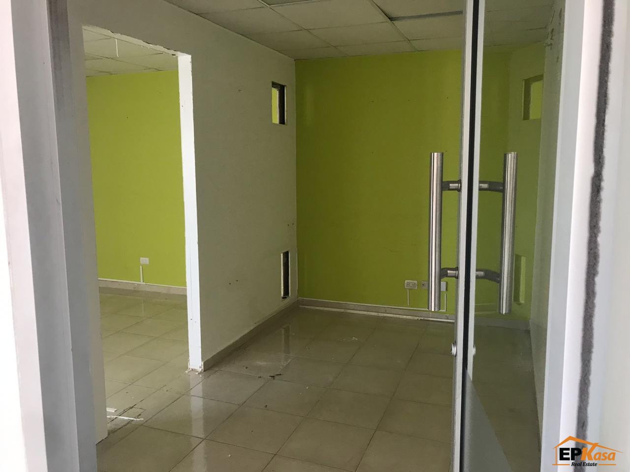 Local Comercial de alquiler en Av. Estrella Sadhalá