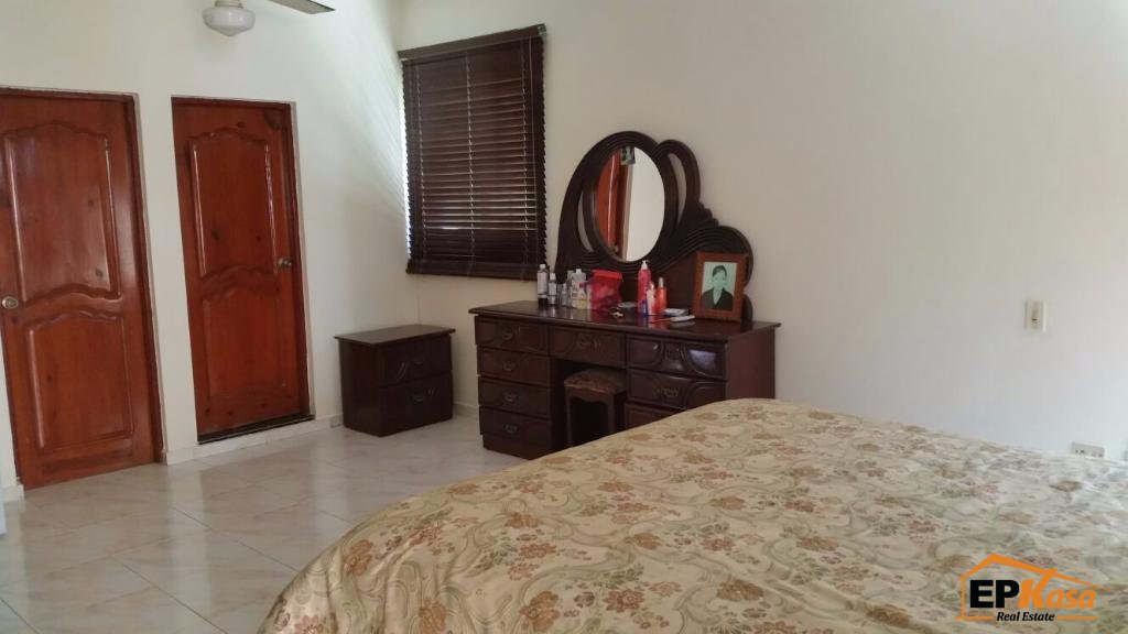 Casa de Venta Amueblada en la Vega - 8
