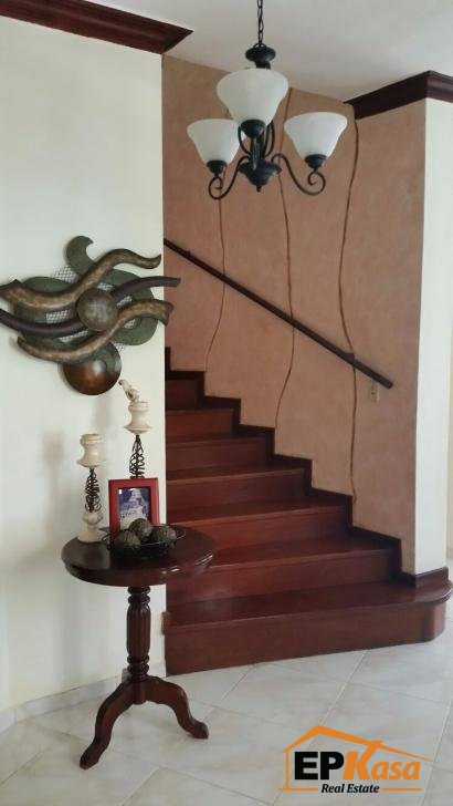 Casa de Venta Amueblada en la Vega - 6