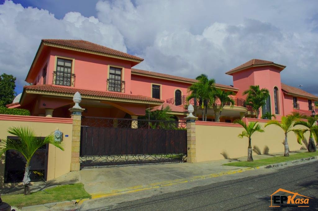 Venta de casa en Reparto Tavares, Santiago