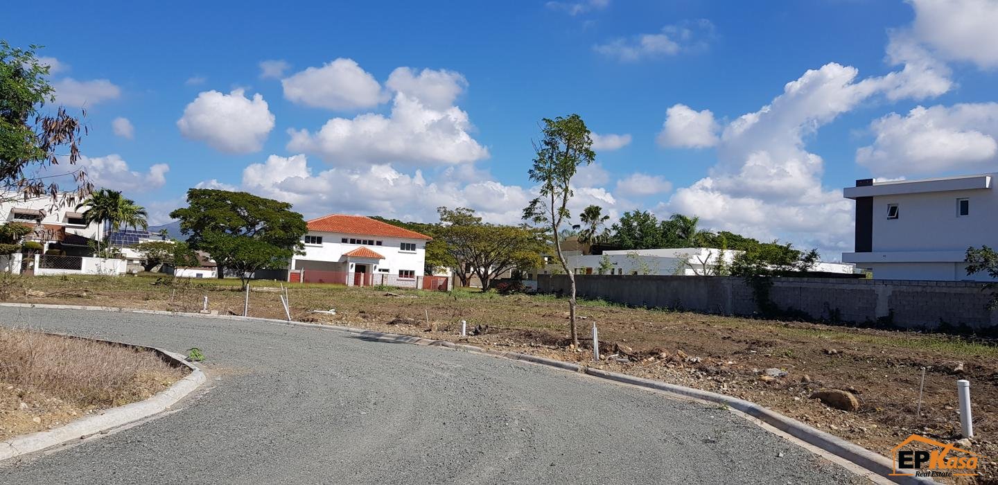Venta de solares en los Altos de los Samanes, Santiago — foto 3