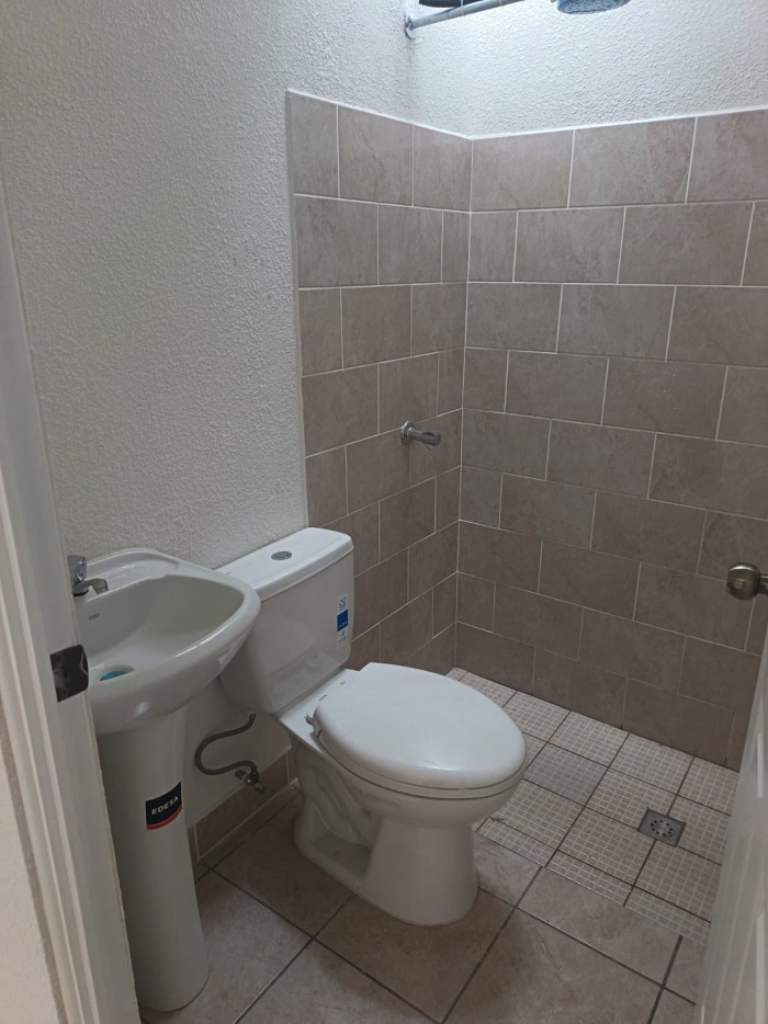 Casa renta Jardines Santa Elena km 35 a Santa Elena — foto 2