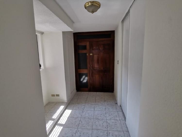 Rento bonito apartamento en zona 10 — foto 5
