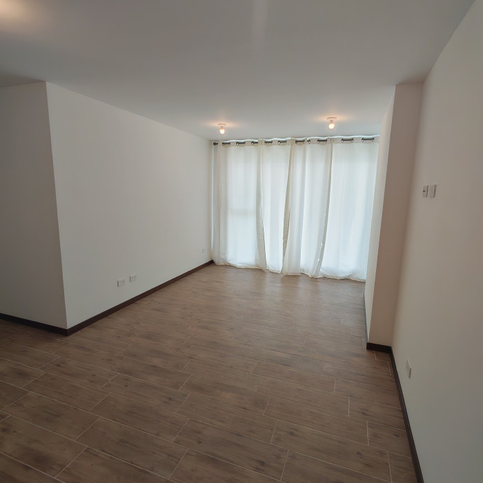 Apartamento en Venta o Renta en Zona 4 Mixco Guatemala - Miniatura 4