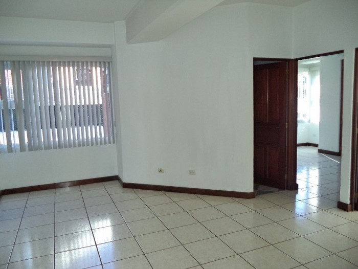 Plus Real Estate renta apartamento en zona 15 — foto 8