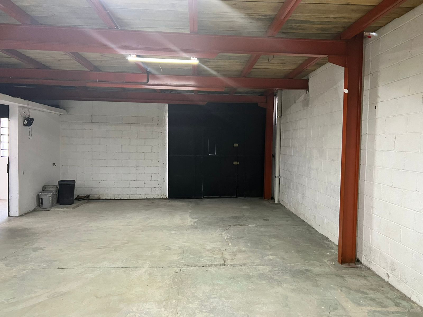 Bodega en Renta en Zona 5 Colonia La Palmita - Image 2
