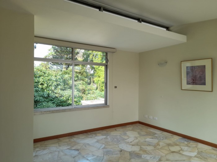 APARTAMENTO DE UNA HABITACION EN ZONA 10 - Miniatura 7