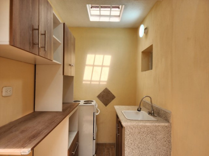Apartamento en Alquiler Zona 12 Guatemala - Miniatura 2