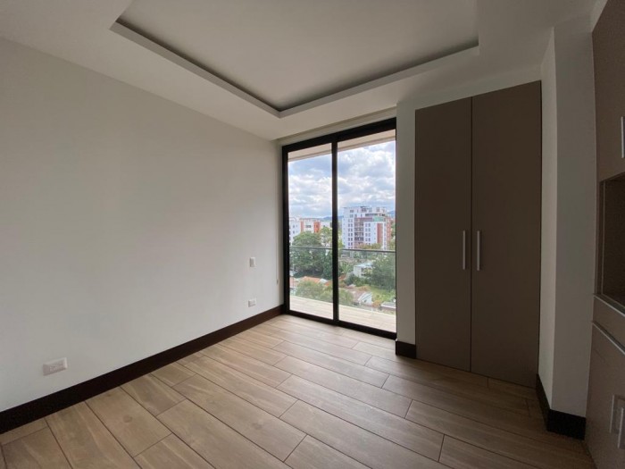 Apartamento Moderno en Renta Vista Hermosa 1 Zona 15 - Image 4