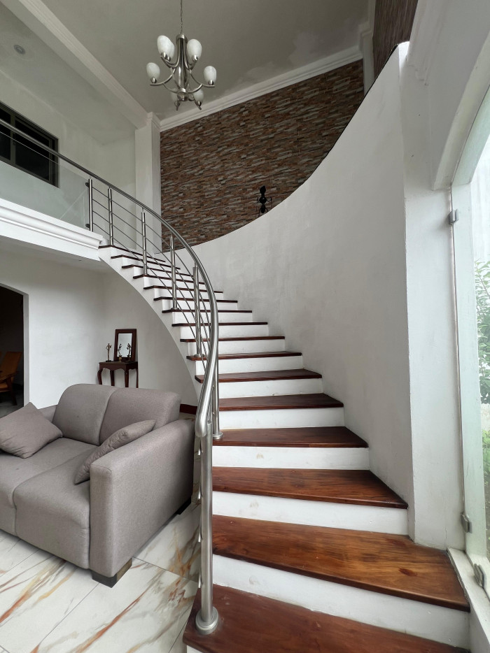 Hermosa Casa moderna en Venta a 10 minutos de Antigua - Miniatura 13
