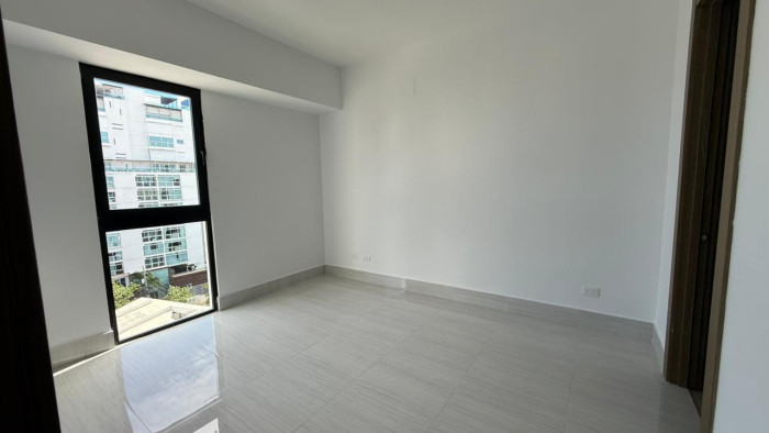 Apartamento en Alquiler piso alto en Bella Vista nuevo — foto 7