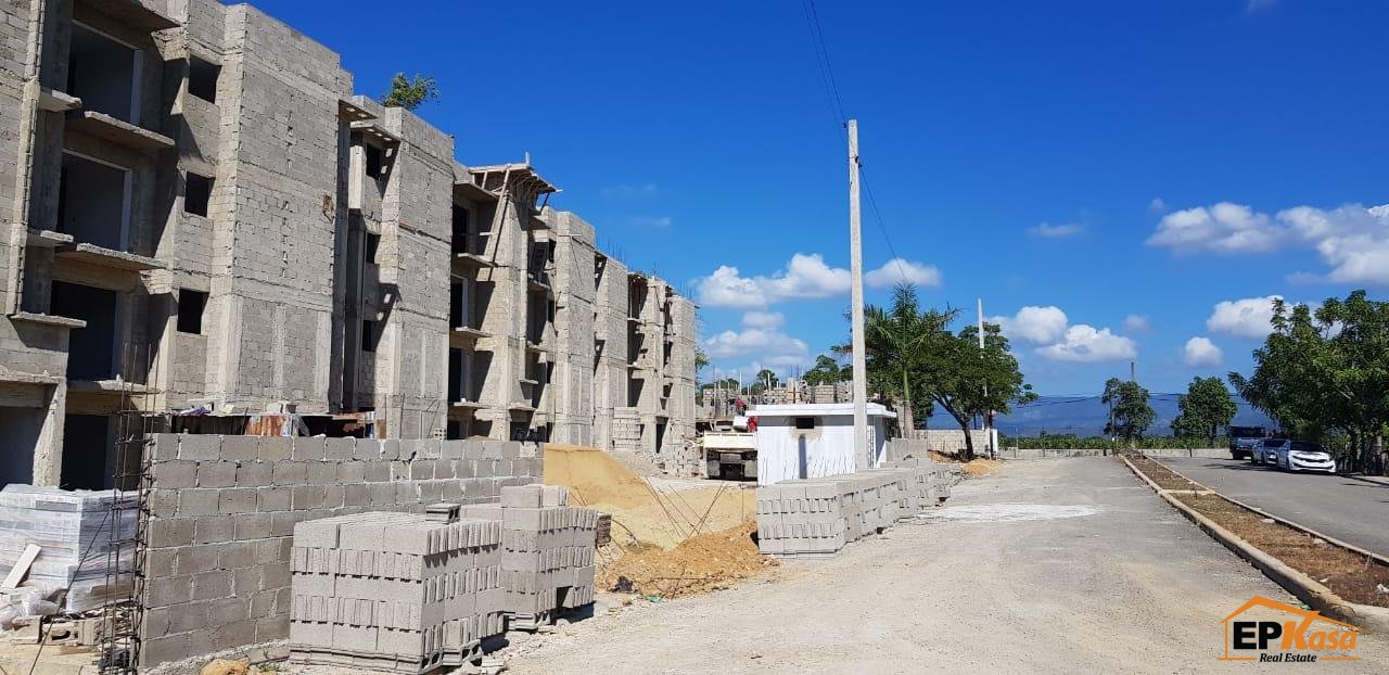 Solar de venta en Proyecto Cerrado frente al Aeropuerto — foto 4
