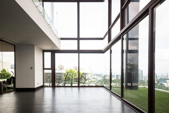 Plus Real Estate Vende / renta Penthouse en zona 15 — foto 5