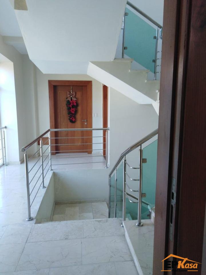 Moderno apartamento amueblado de renta en Torre — foto 4
