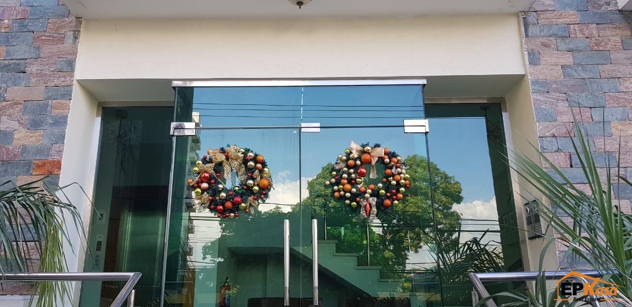 Moderno apartamento amueblado de renta en Torre — foto 2