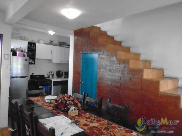Casa en Venta Zona 2 de San Lucas Sacatepequez - Miniatura 4