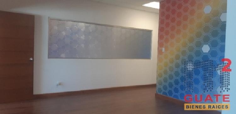 Oficina de 210 m2 de construcción en Renta, Zona 10