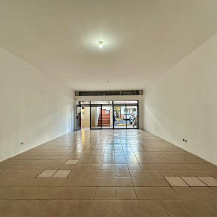 Local en Renta San Cristóbal, Nivel Uno Plaza Comercial - Image 3